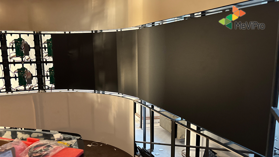 Televízne štúdio - TV Lux /SK/